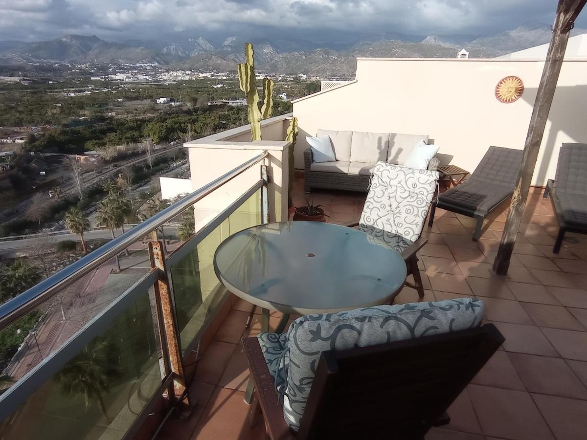 Mirador Penthouse, centro y mar, terraza grande Nerja Exterior foto